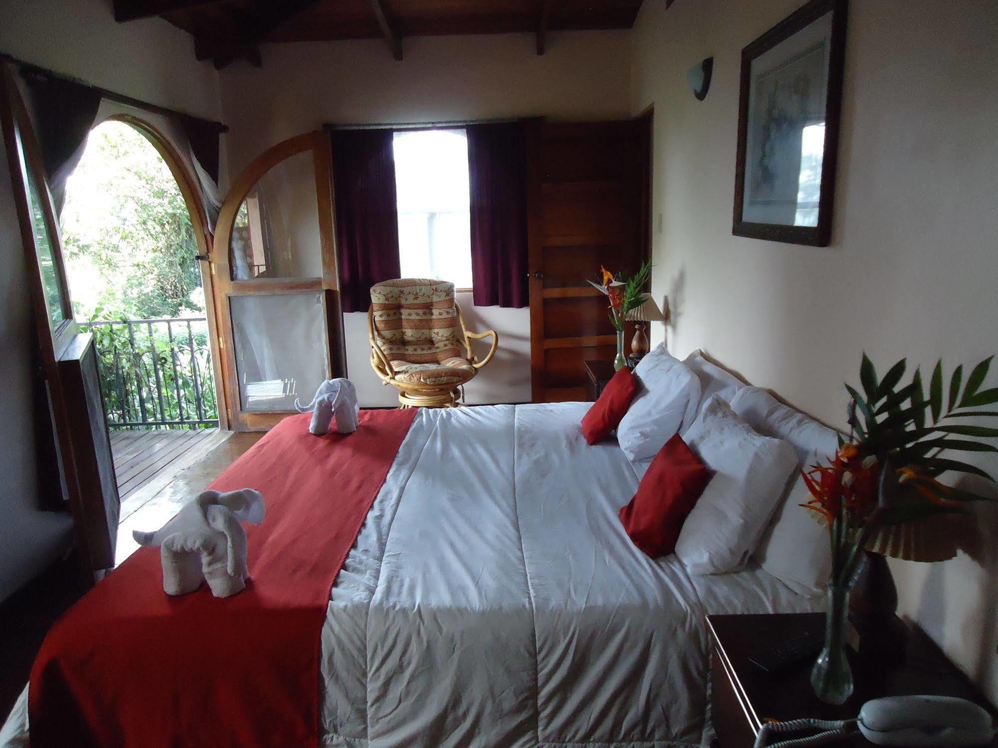 La Catalina Hotel & Suites Santa Barbara de Heredia Zewnętrze zdjęcie